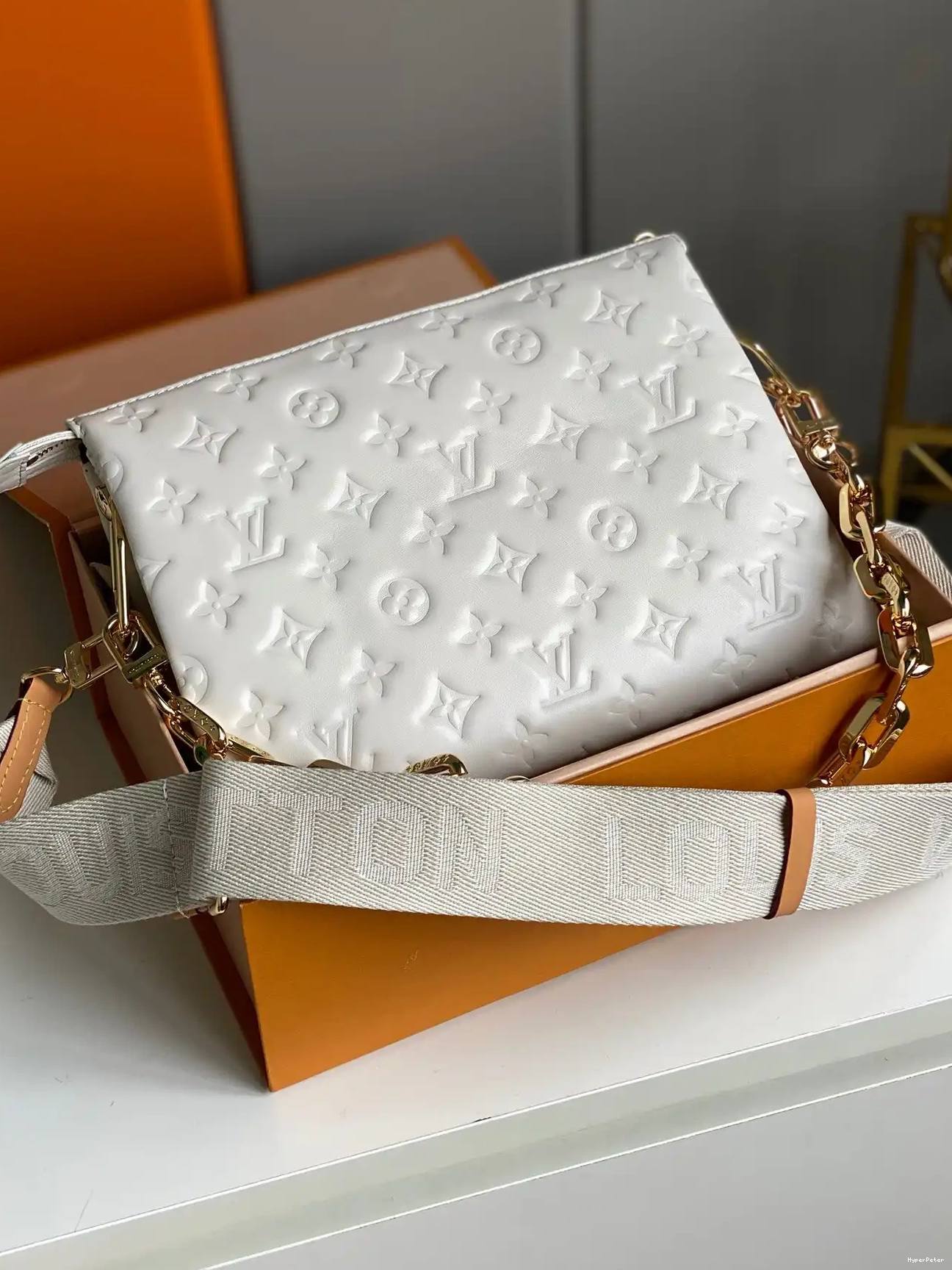 LOUIS COUSSIN VUITTON PM 0520